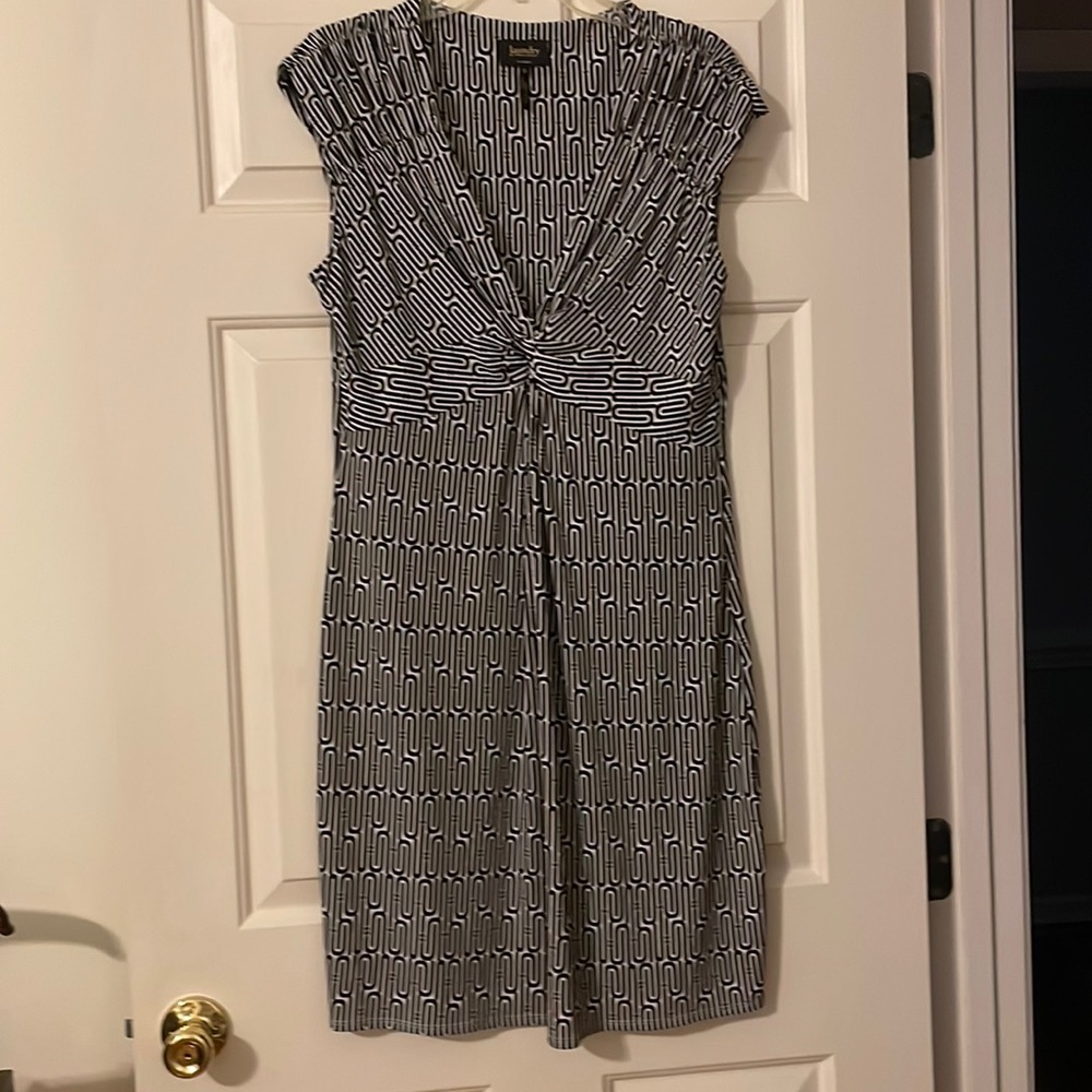 Laundry by Shelli Segal Los Angeles.  Black & white pattern.  Size 12